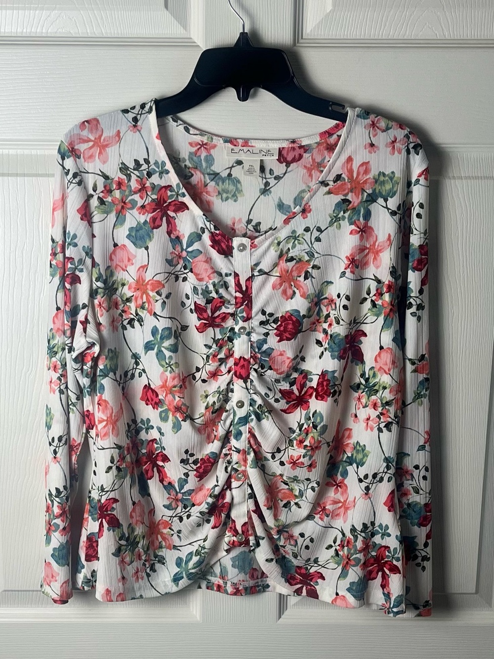 Women's Floral Button-Front Long Sleeve Top
